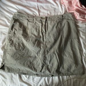 Size 16 green brown grey skirt shorts from encore